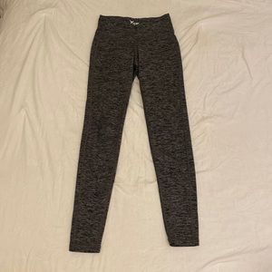 Black and gray striped Old Navy leggings
